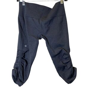 Lululemon 6 ruched cropped athletic pants